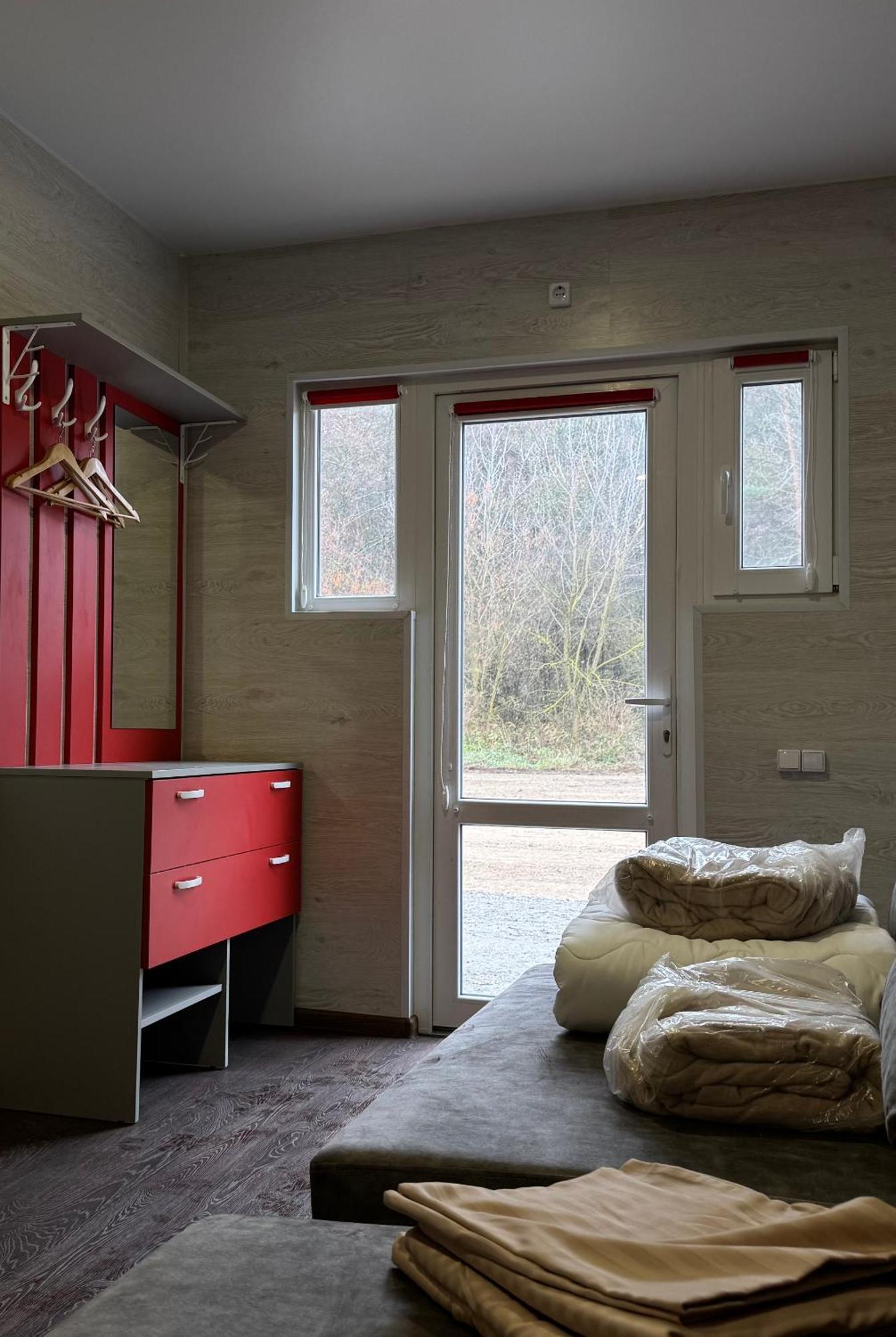 Sherwood Lake Hotel Berezovka  エクステリア 写真
