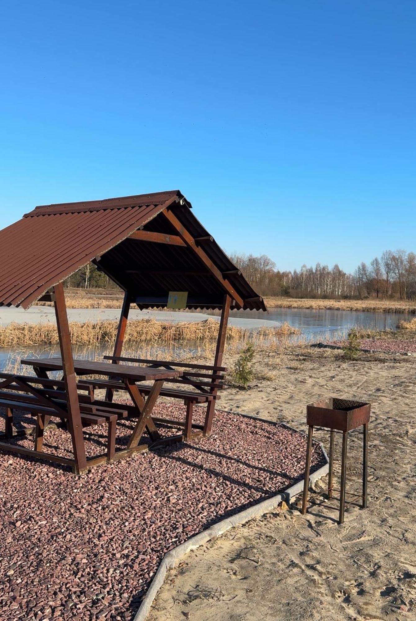 Sherwood Lake Hotel Berezovka  エクステリア 写真